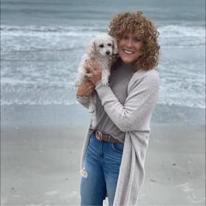 Meet your Posher, Anissa